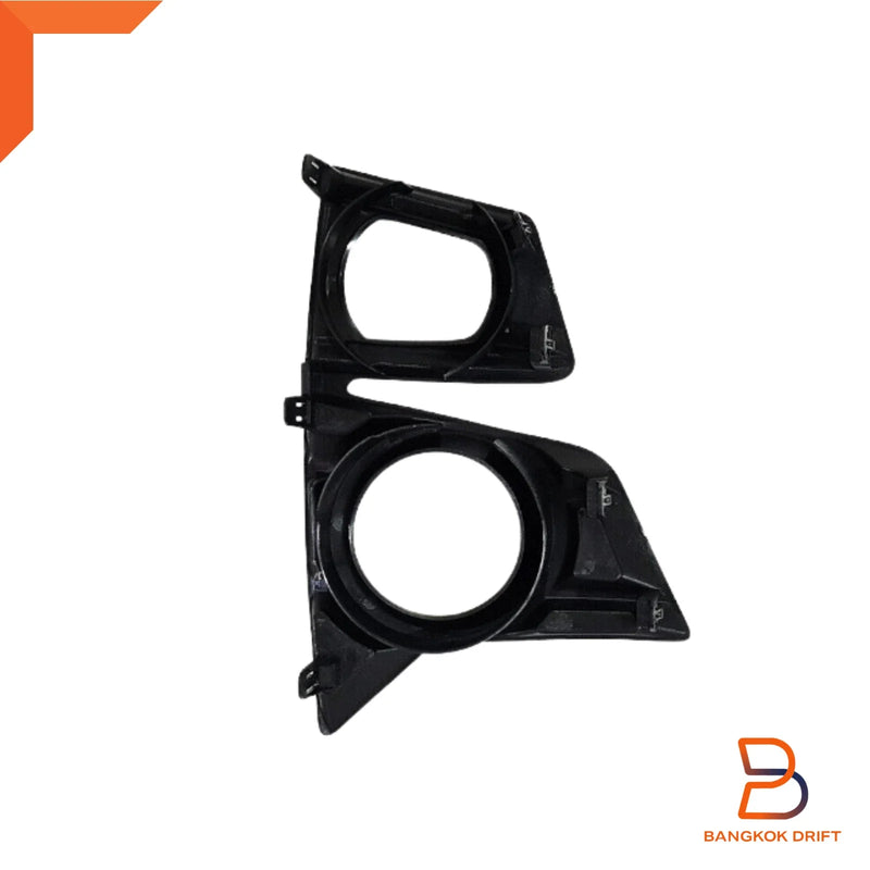 ISUZU D-MAX DMAX UTE Fog Lamp Cover Trim (2020-2023)