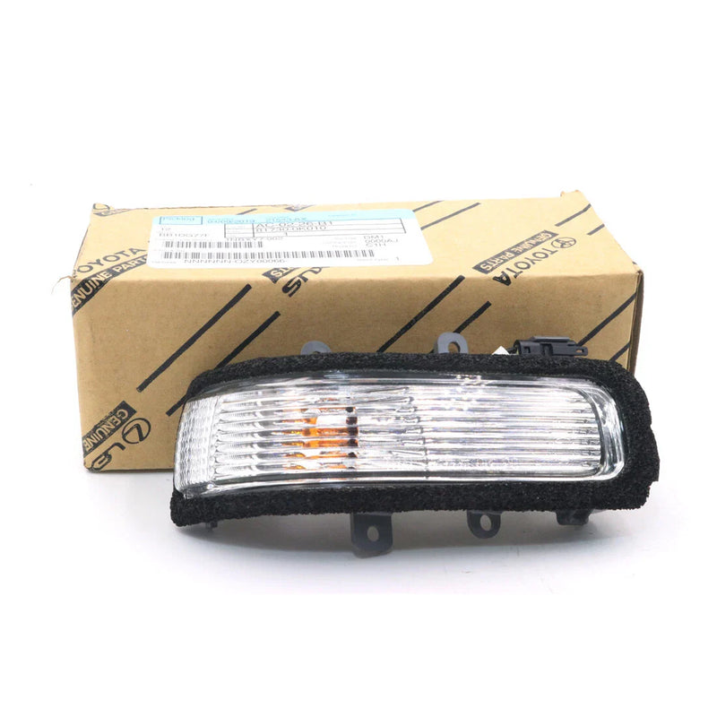 Toyota Hilux2015-2018 Mirror Cover Turn Signal Light