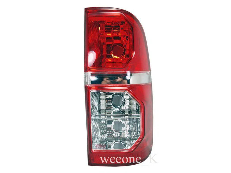 Toyota Hilux MK7 RH Tail Light (2012-2014)