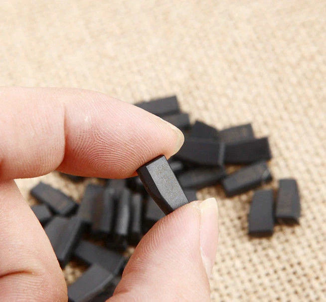 Toyota Camry Corolla RAV4 1PC 4D-67 Transponder 4D67 Key Chip Fit