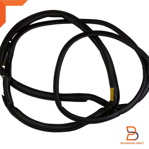 Toyota Hilux Ute MK3 4Runner Front Door Seal Weatherstrip (88-96)