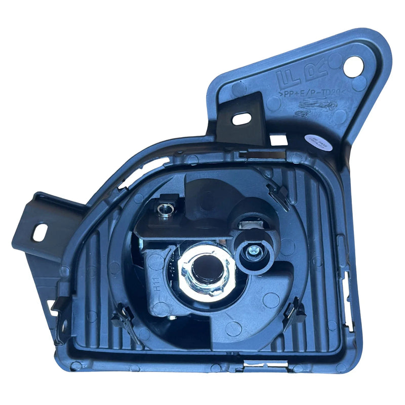 Toyota HiAce Fog Lamp, Right (2013–2019)