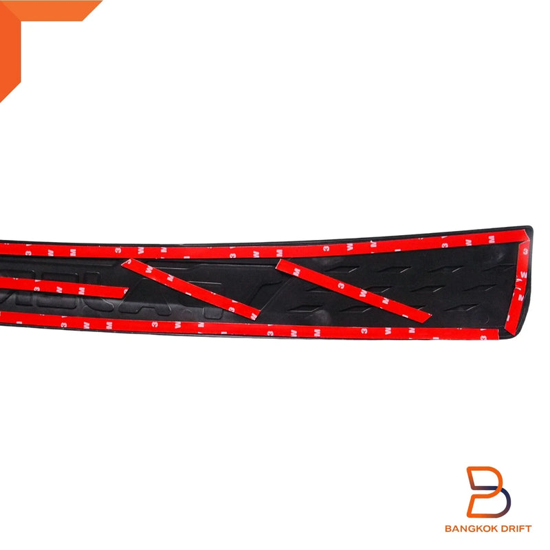 Mitsubishi Pajero Sport Black Rear Bumper Step Scuff Plate Cover (2019-23)