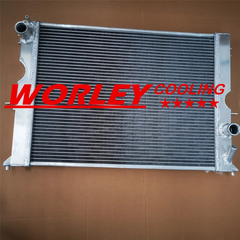 Land Rover Defender LD 2.2 / 2.4 TD4, 2.5 TD5 3ROW Aluminum Radiator (2007-2016)