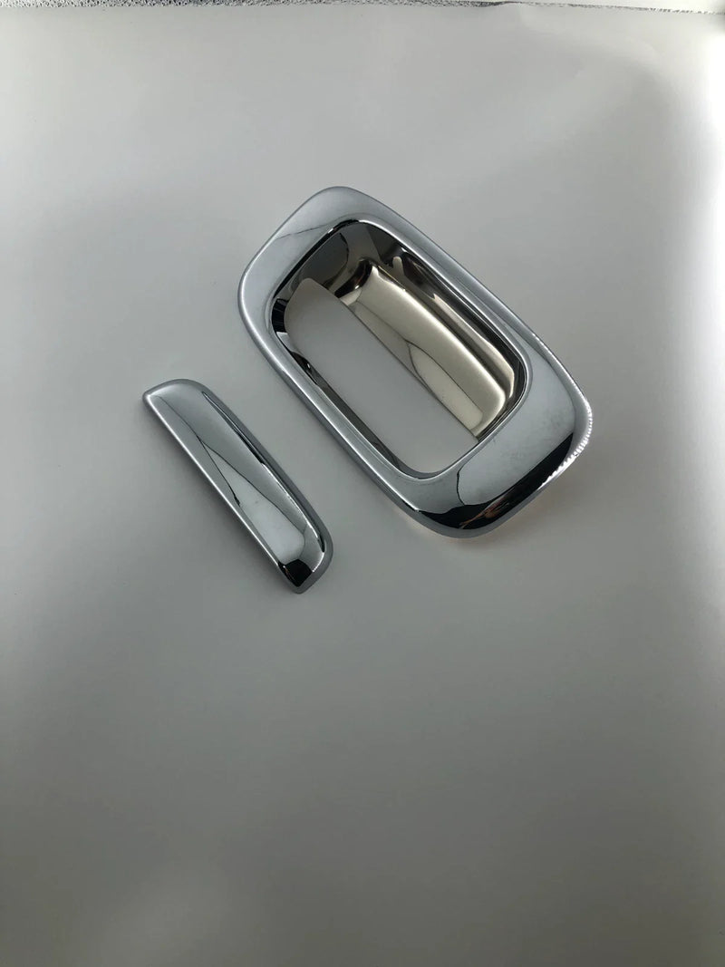Chevrolet Silverado Rear Tailgate Handle Bowl Cover Trim (2000-2006)