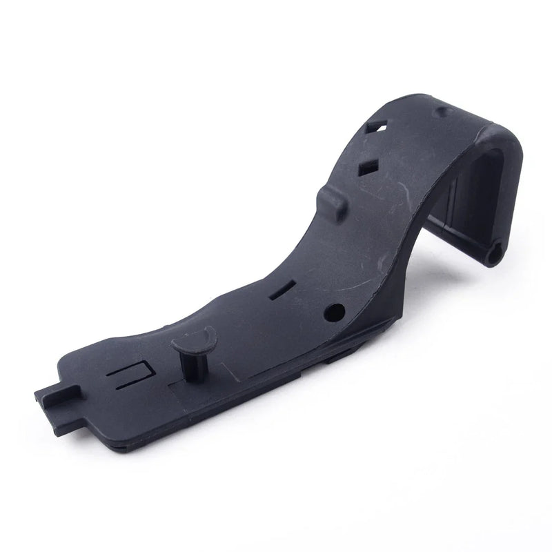 Ford Focus MK2 Fuel Tank Cap Hinge Cover Bracket (2005-2011)