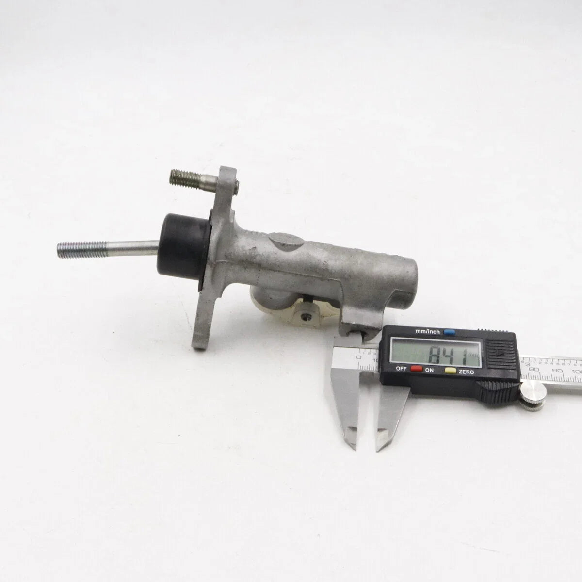 Clutch Master Cylinder for Toyota HiluxSmart KUN26 2008-2010