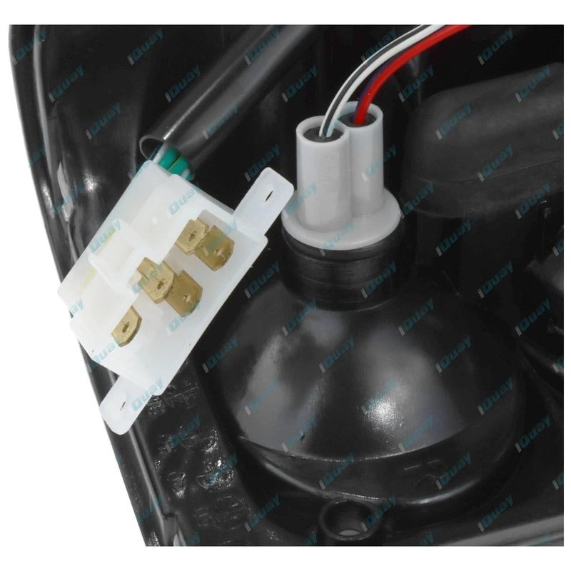 Hilux KZN165R Performance Tail Light Pair (1999-2005)