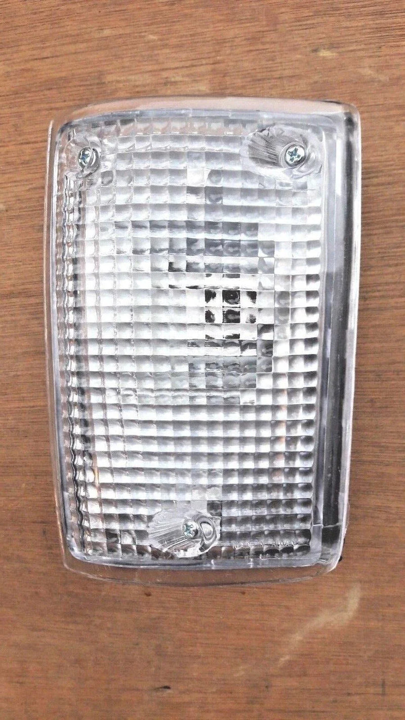 1988-1989 Toyota Land Cruiser BJ62 HJ62 FJ62 Turn Signal Light Lamp (1988-1989)