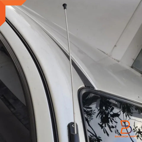 Toyota Hilux Ute AM FM Radio Antenna (2005-2011)