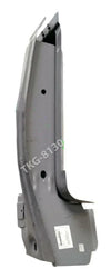 Isuzu D-Max Right Rear Tail Light Housing (2003-2006)