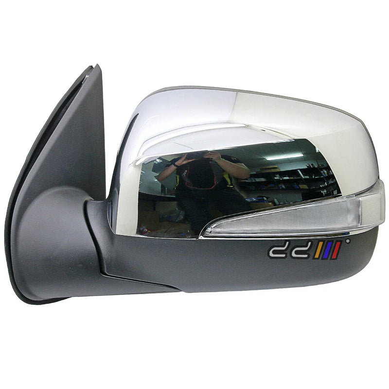 Isuzu D-Max RA Chrome Electric Side Mirror w/LED (2007-2011)