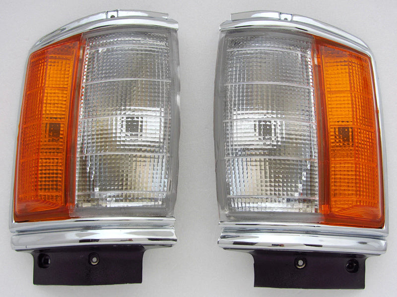 1983-1988 Toyota Hilux 2WD LN56 Chrome Corner Indicator Lights (2 x)