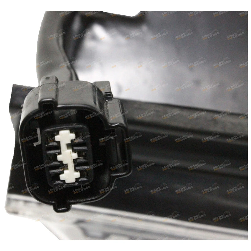Mitsubishi Pajero NS NT NW Tail Lights Pair LH+RH (2006 - 2014)