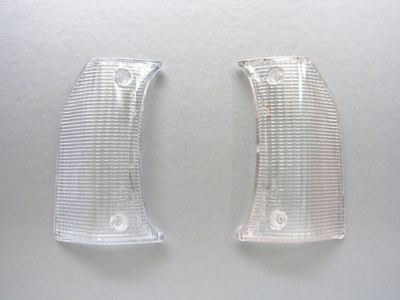 1981-1983 Toyota Hilux RN40 LN40 Headlight Corner Lens (2 x White)