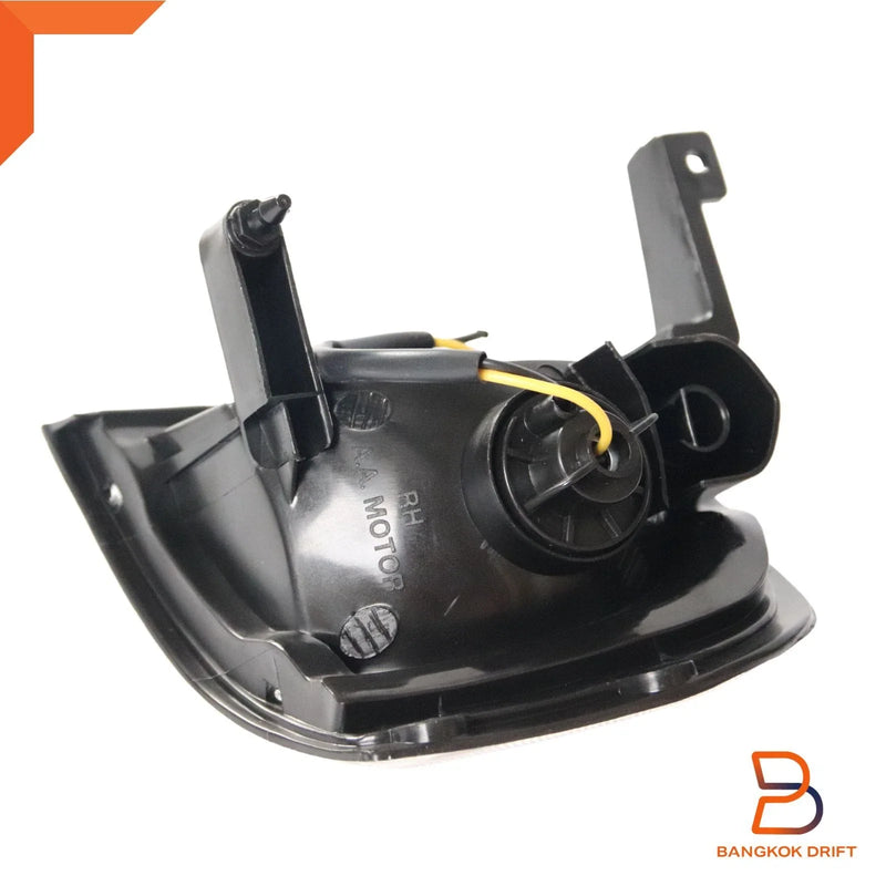 Mazda B2500 B2600 Bravo Side Turn Indicator Light Blinker Lamp (2003-2005)