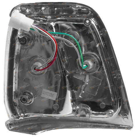 Toyota Hilux LN85 RN85 RH Chrome Corner Light with Clear Hump (1991–1997)