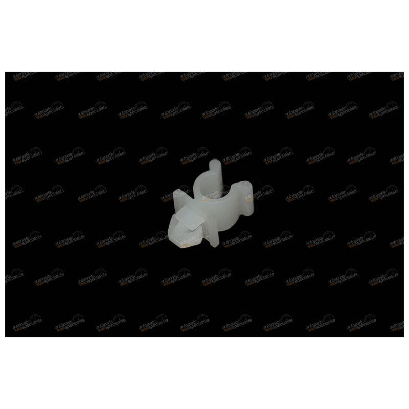 Nissan Patrol GQ Y60 Bonnet Rod Support Rubber Grommet Bush Plastic Clip
