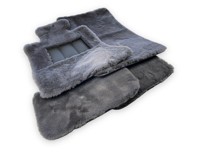 Rolls Royce Cullinan Dark Gray Sheepskin Floor Mats (2019-2023)