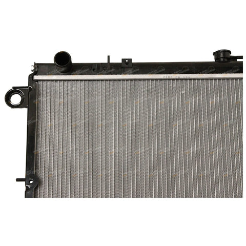 Toyota Landcruiser UZJ100 V8 Aluminium Alloy Core Radiator (1998–2007)