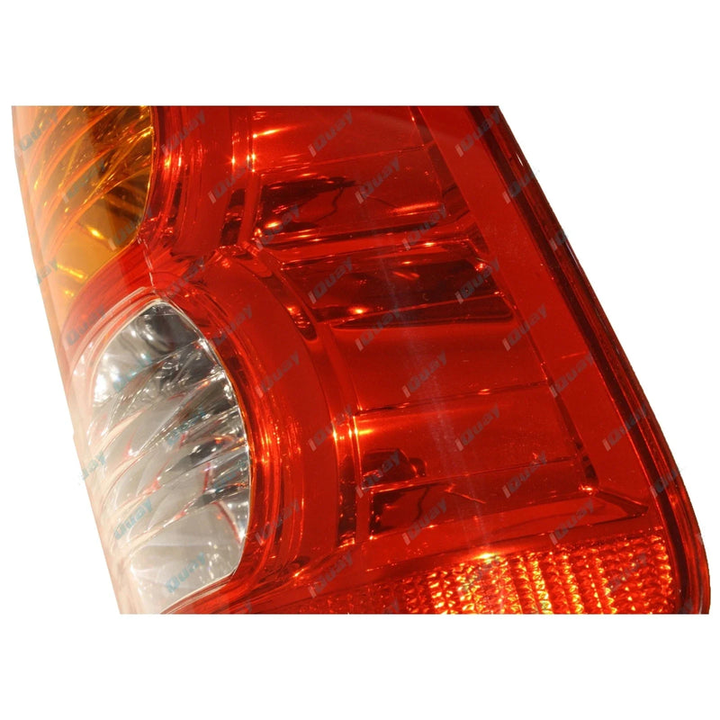 Toyota Hilux GGN15 GGN25 KUN16 KUN26 TGN16 RH Tail Light (2005-2011)