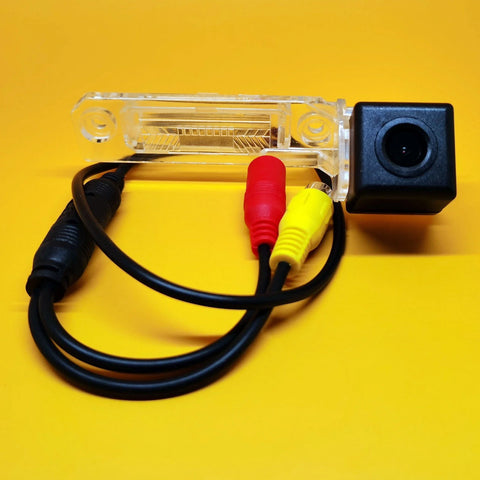 VW Golf GTI Rear View Backup Camera (2004–2008)