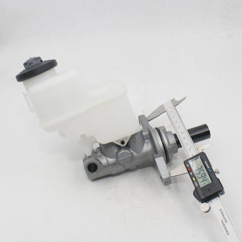 Toyota Hilux KUN26 SR5 A / T 2012-2015 Brake Master Cylinder