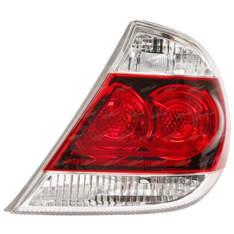 Toyota Camry RH Taillight (2004-2006)
