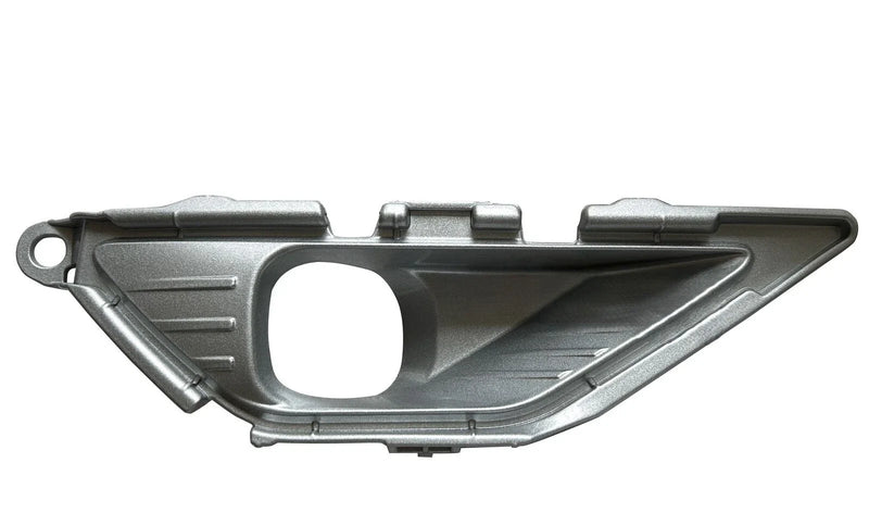 Mitsubishi Outlander Grille With Fog Light Mount Right Side (2007–2021)