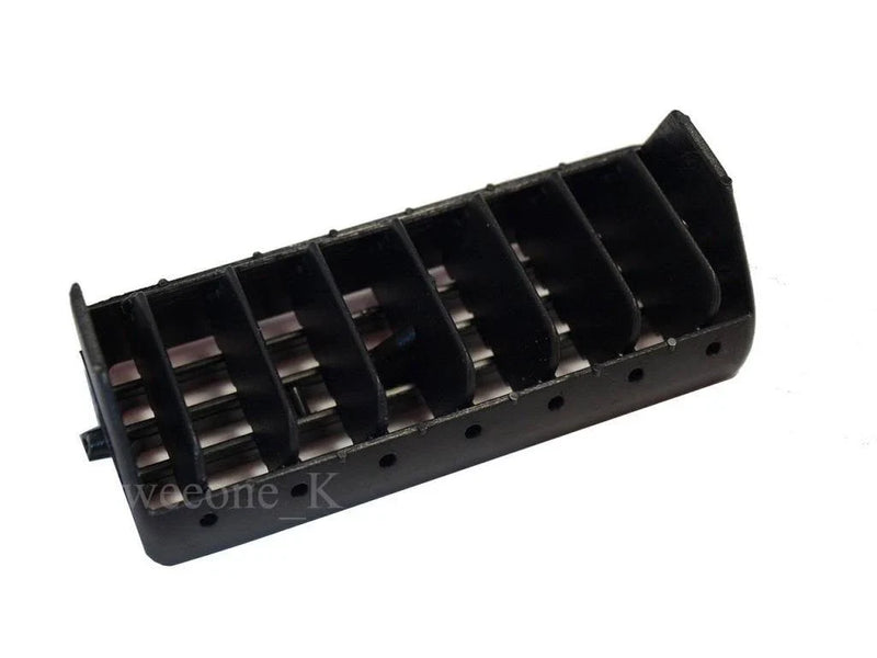 Toyota Hiace LH112 2 x Air Vent Trim Middle (M) (1989-1995)
