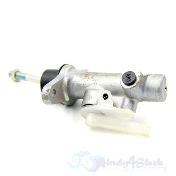 Clutch Master Cylinder for Toyota HiluxPrerunner 2008-2011