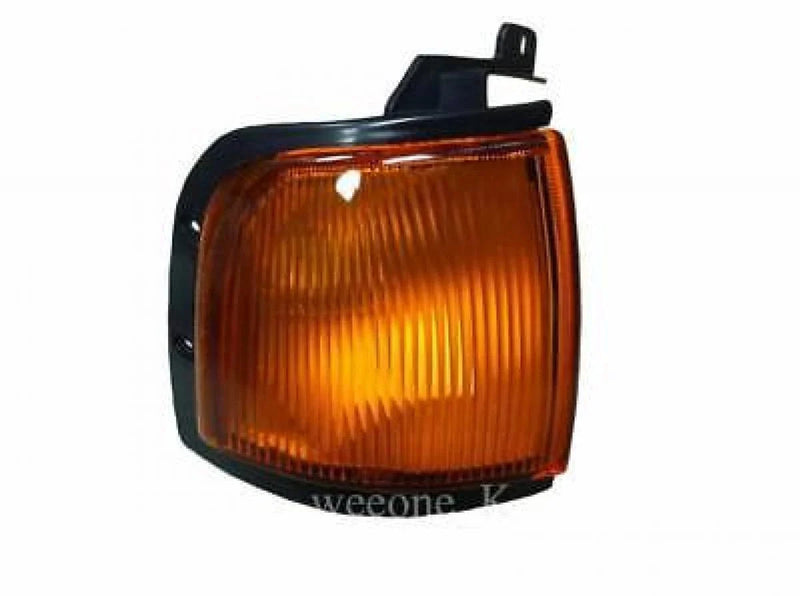 Ford Ranger RH Corner Side Light Lamp (1998-2000)