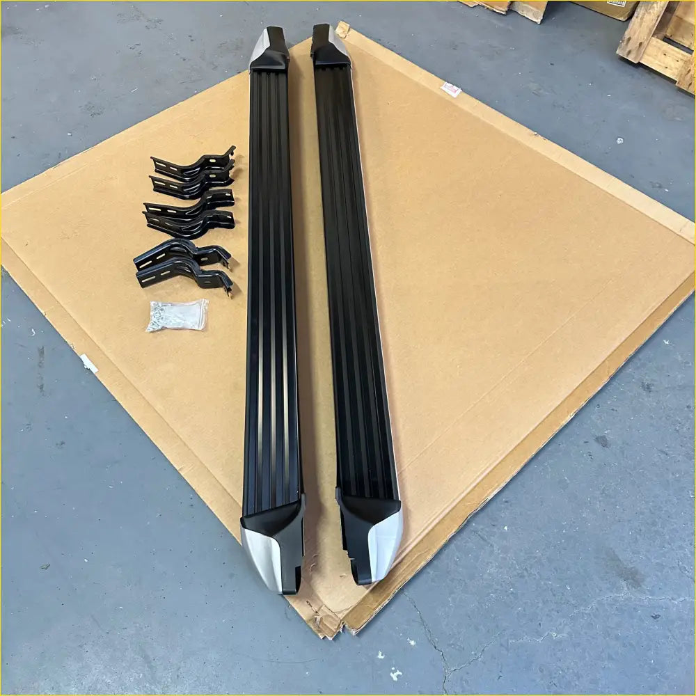 Side Step Running Board OEM Style Isuzu D-Max 2021-2023 Double Cab
