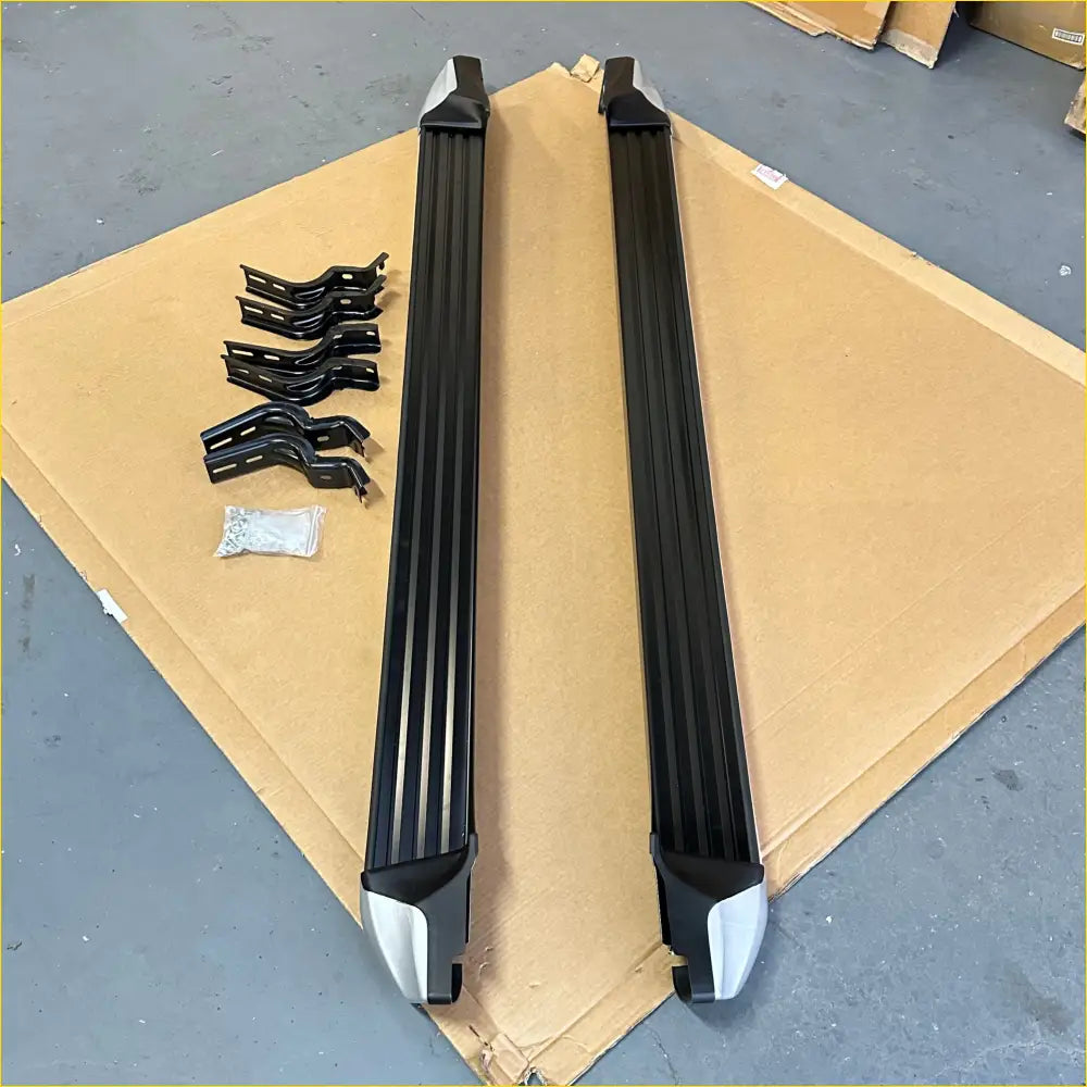Side Step Running Board OEM Style Isuzu D-Max 2021-2023 Double Cab
