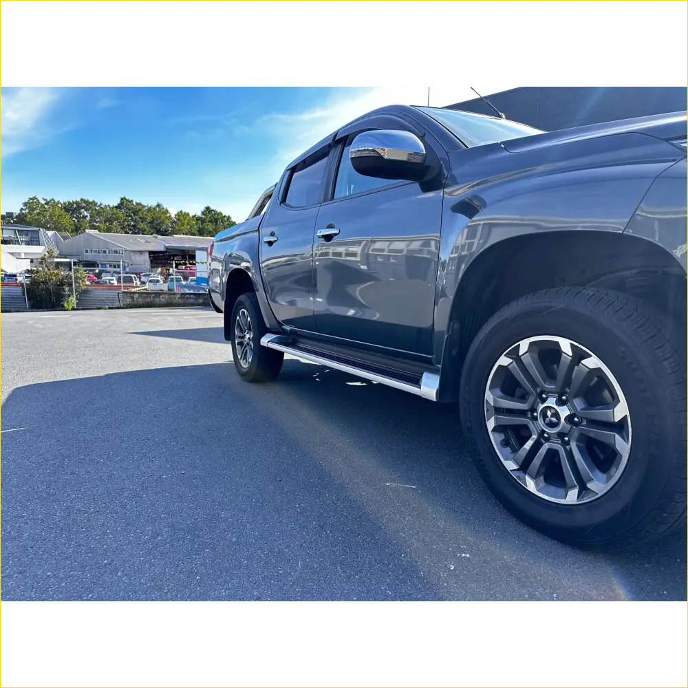 Side Step Running Board OEM Style Triton 2019-2023 Double Cab