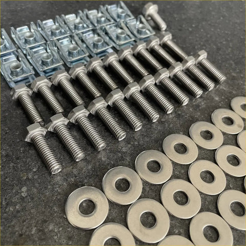 Set of stainless steel bolts washers and angle brackets for sous plateau inox boulons and clips for nissan navara np300