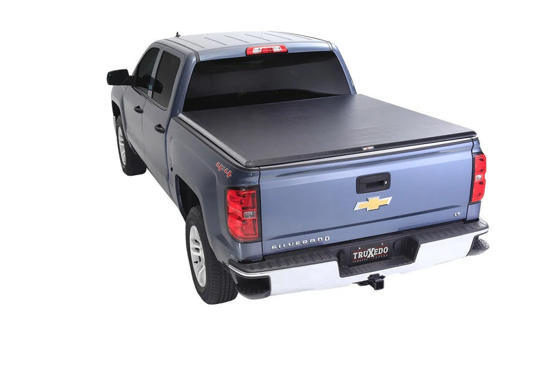 Truxedo 5ft 8in TruXport Bed Cover (Sierra/Silverado 1500 14-18) — fits Chevrolet Silverado 1500 Gen 3