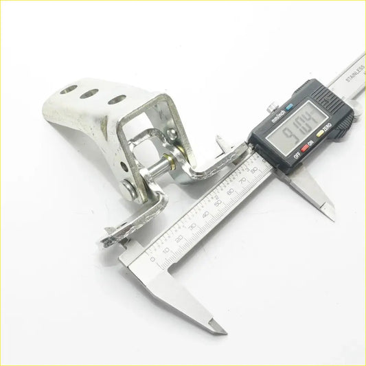 Upper Lower Front Door Hinge for Mitsubishi Triton L200 2005-2015 - Parts & Accessories